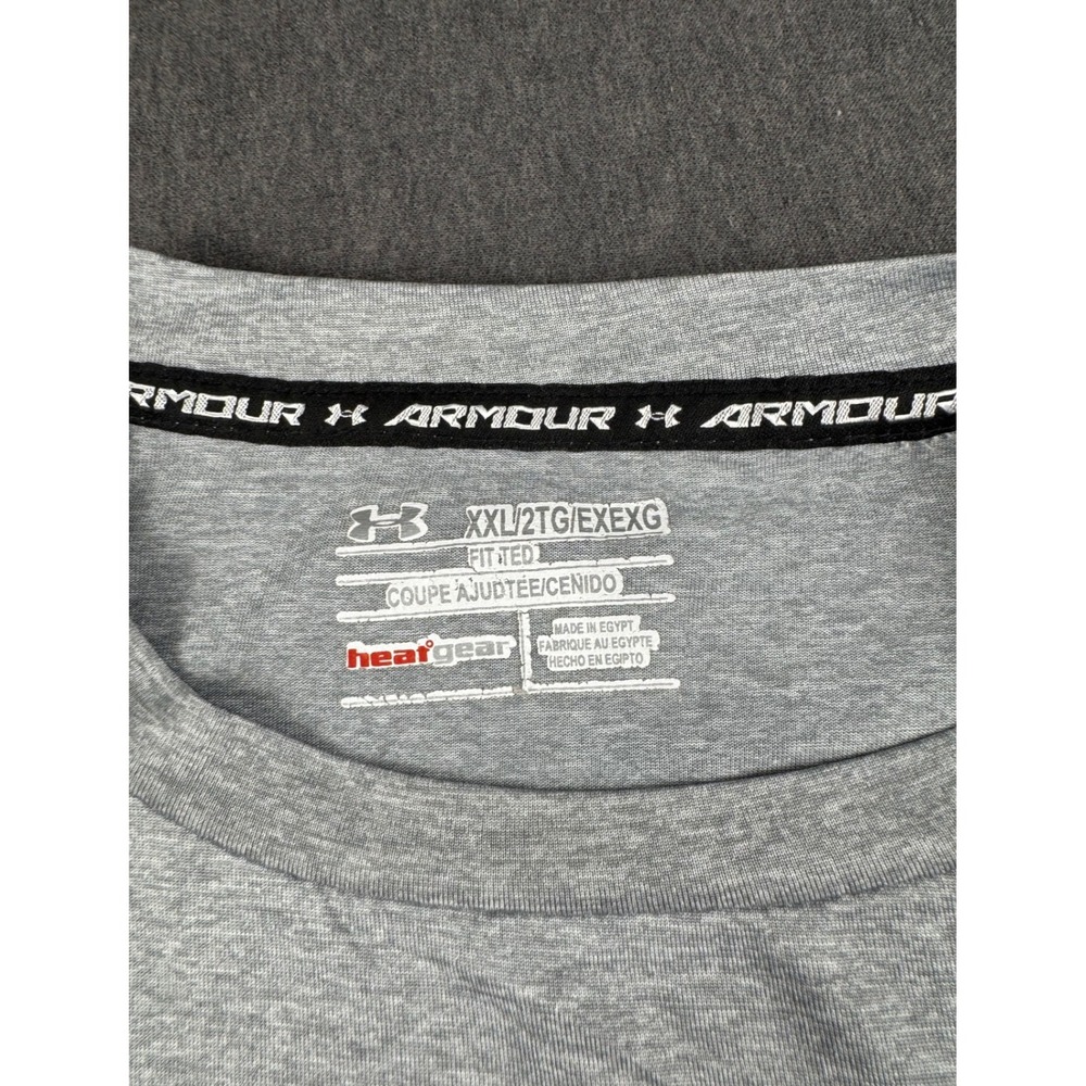Under Armour HeatGear‎ Fitted Gray Short Sleeve Athletic Shirt XXL - Picture 3 of 9